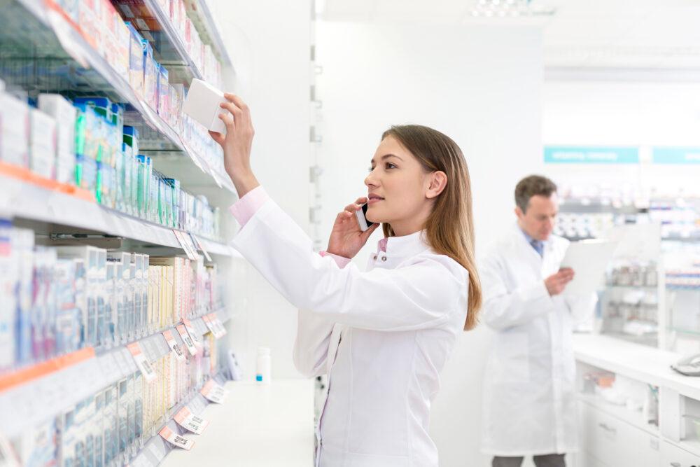Santiago Leyes destaca la relevancia que el sistema de farmacias centinela tendrá en Ourense